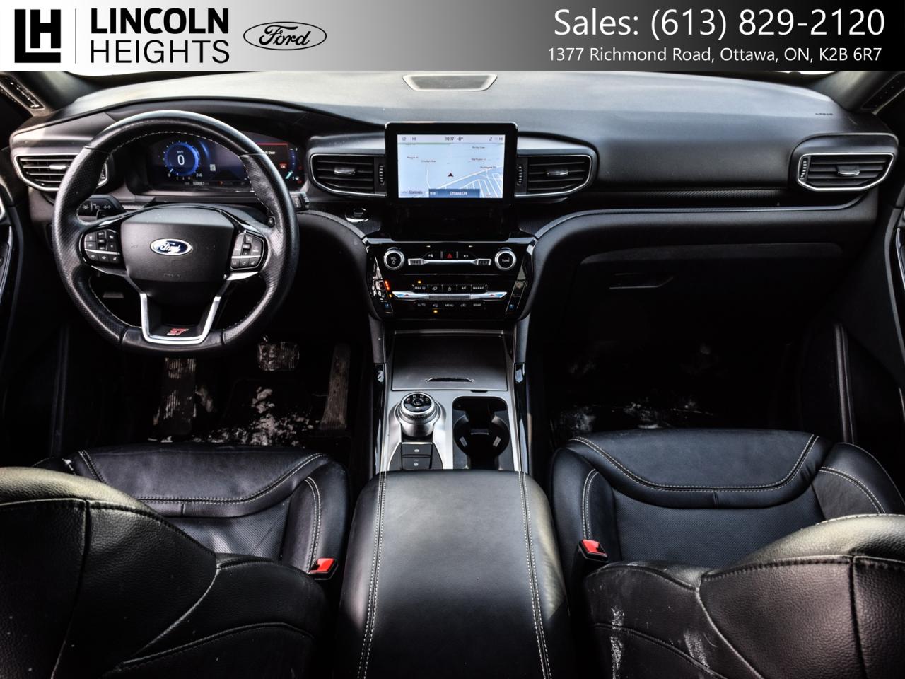 2022 Ford Explorer  Photo