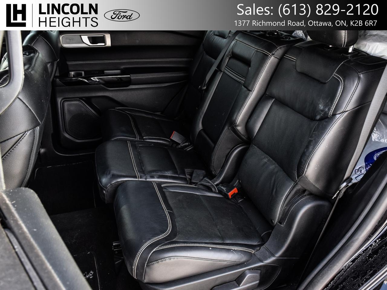 2022 Ford Explorer  Photo