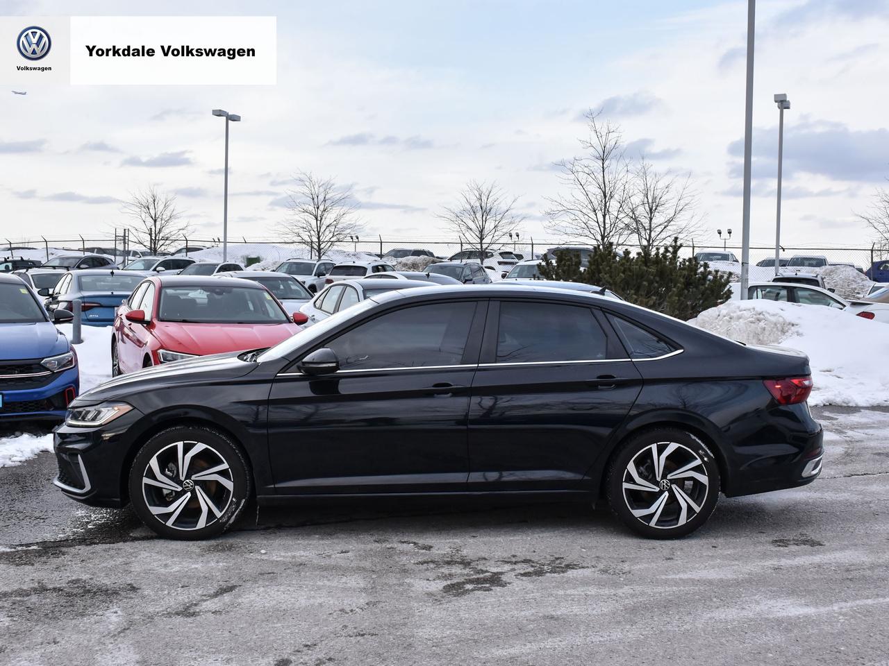 2025 Volkswagen Jetta  Photo2