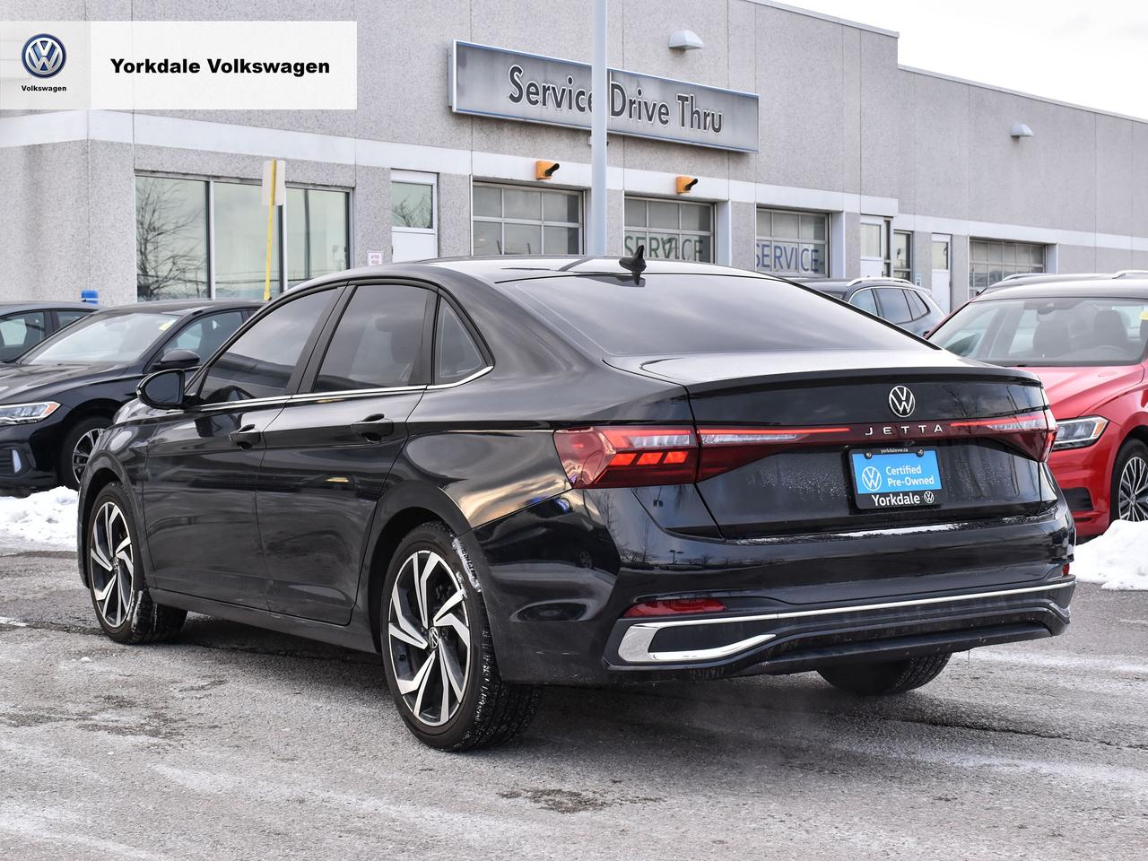 2025 Volkswagen Jetta  Photo3