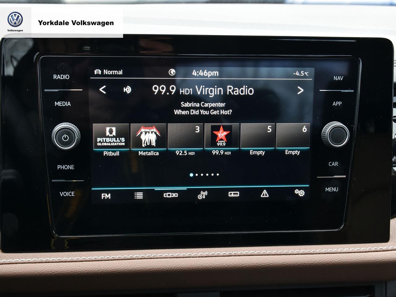 2025 Volkswagen Jetta  Photo