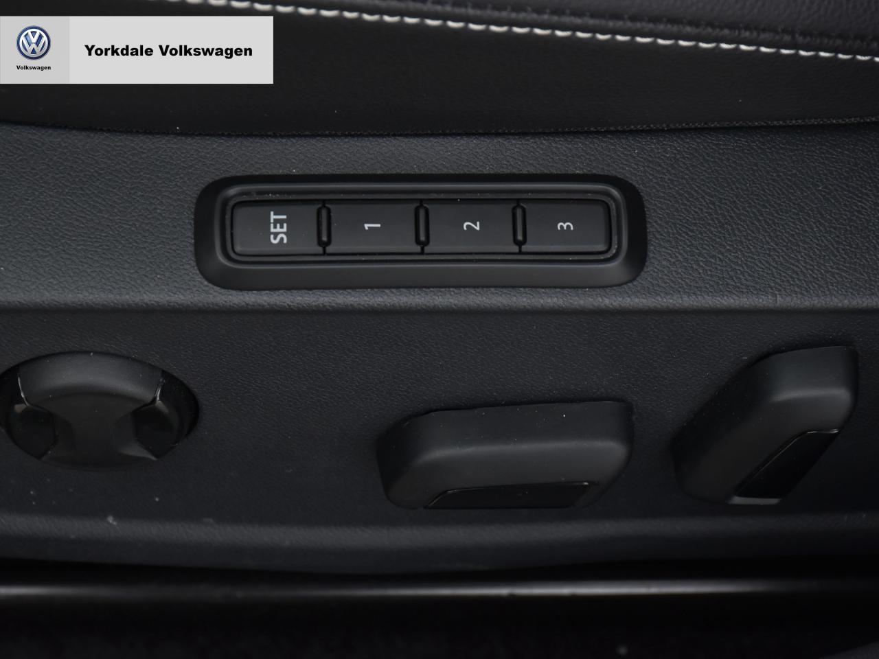 2025 Volkswagen Jetta  Photo