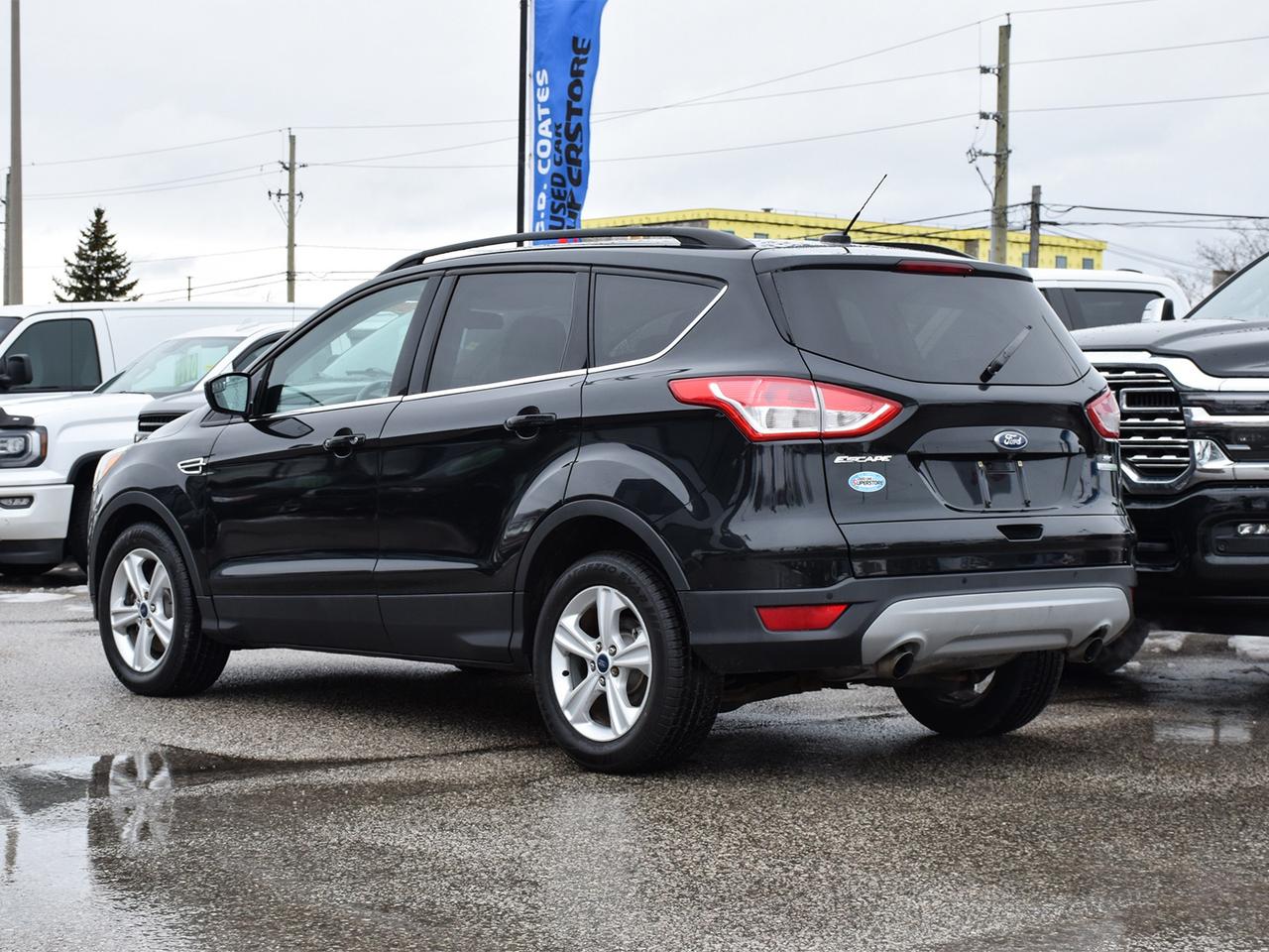 2015 Ford Escape SE ~Heated Leather Seats ~Bluetooth ~Alloys ~Cam Photo3