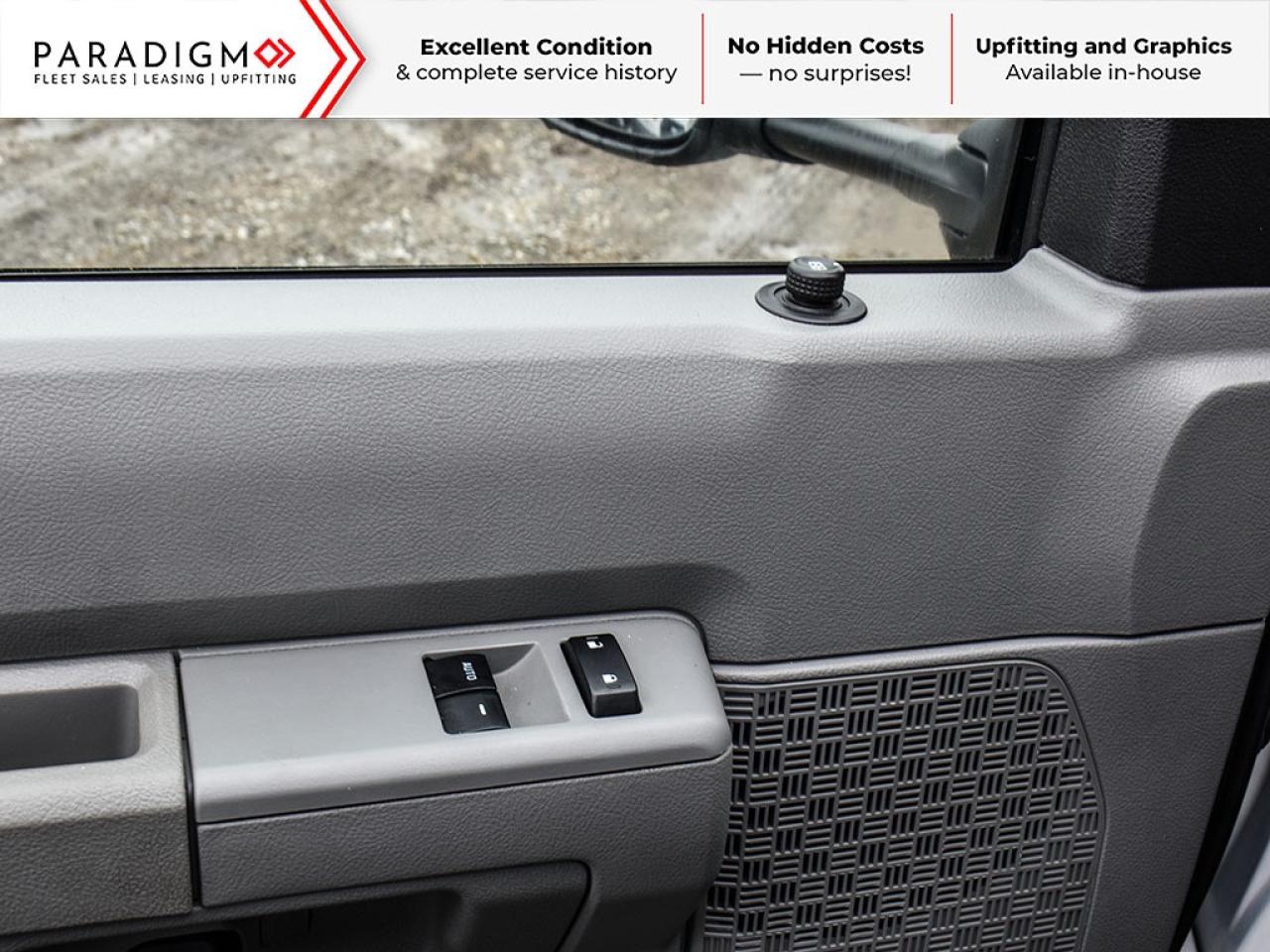 2024 Ford E-450 176" 16 ft Cube Photo