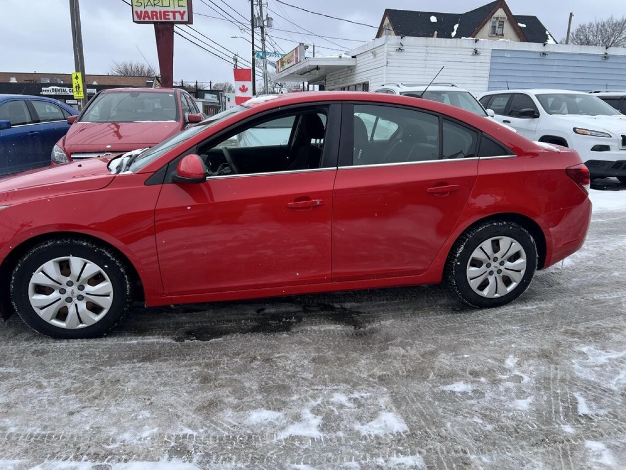 2015 Chevrolet Cruze 4dr Sedan 1LT Photo