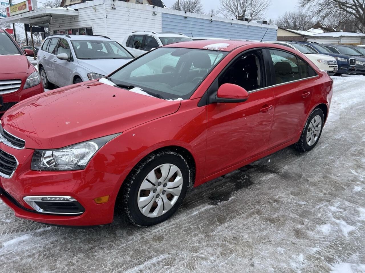 2015 Chevrolet Cruze 4dr Sedan 1LT Photo