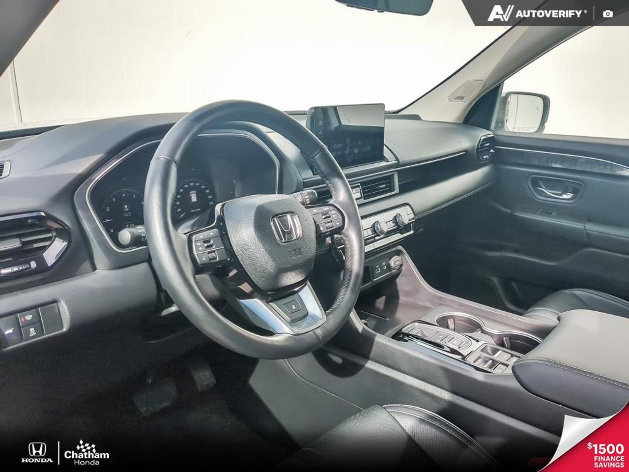 2025 Honda Pilot Touring AWD Photo