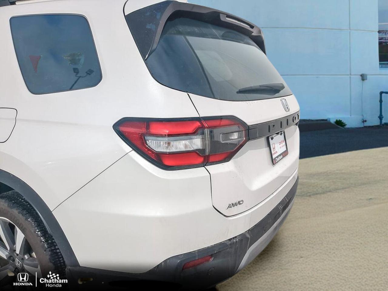 2025 Honda Pilot Touring AWD Photo
