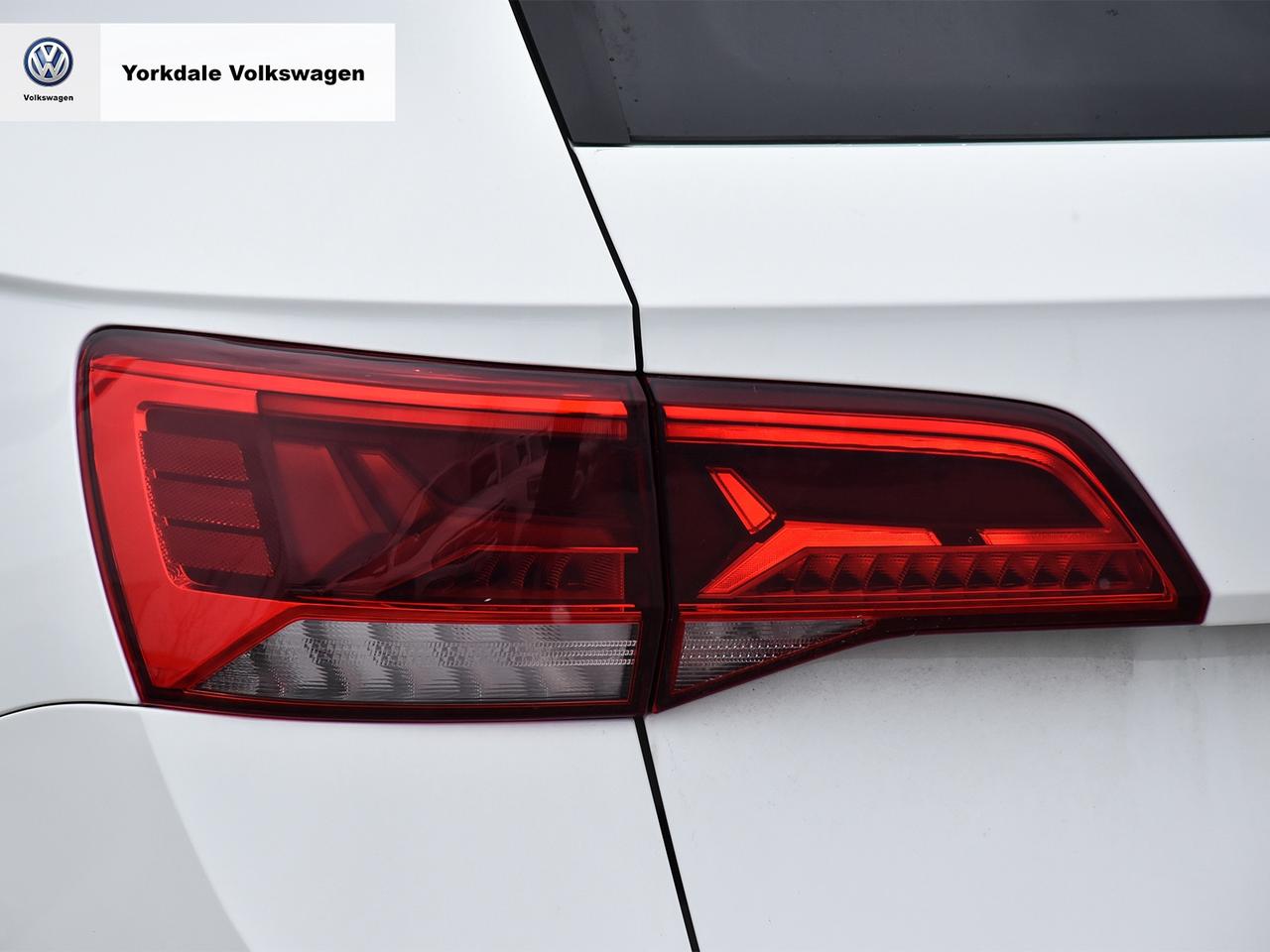 2024 Volkswagen Taos  Photo