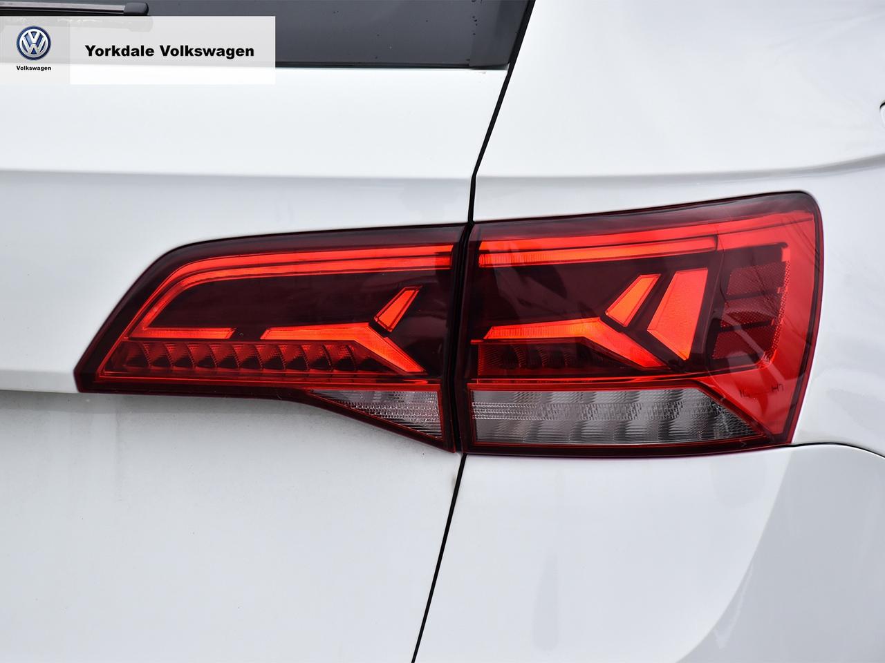 2024 Volkswagen Taos  Photo