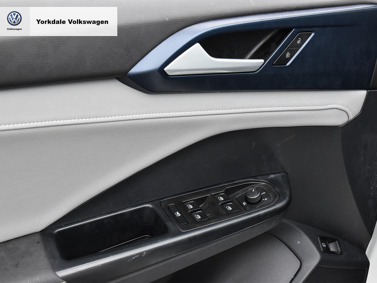 2024 Volkswagen Taos  Photo