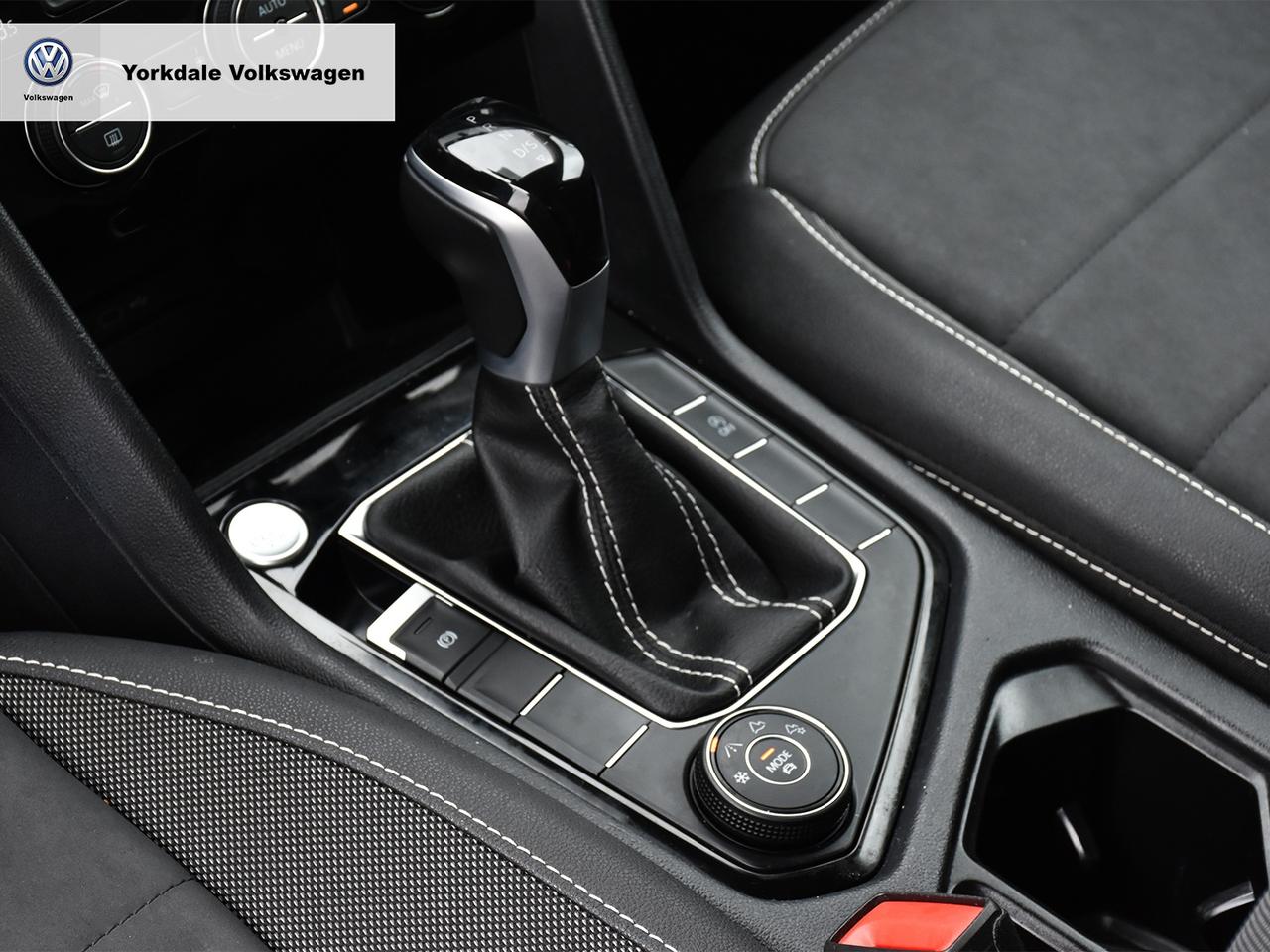 2024 Volkswagen Taos  Photo