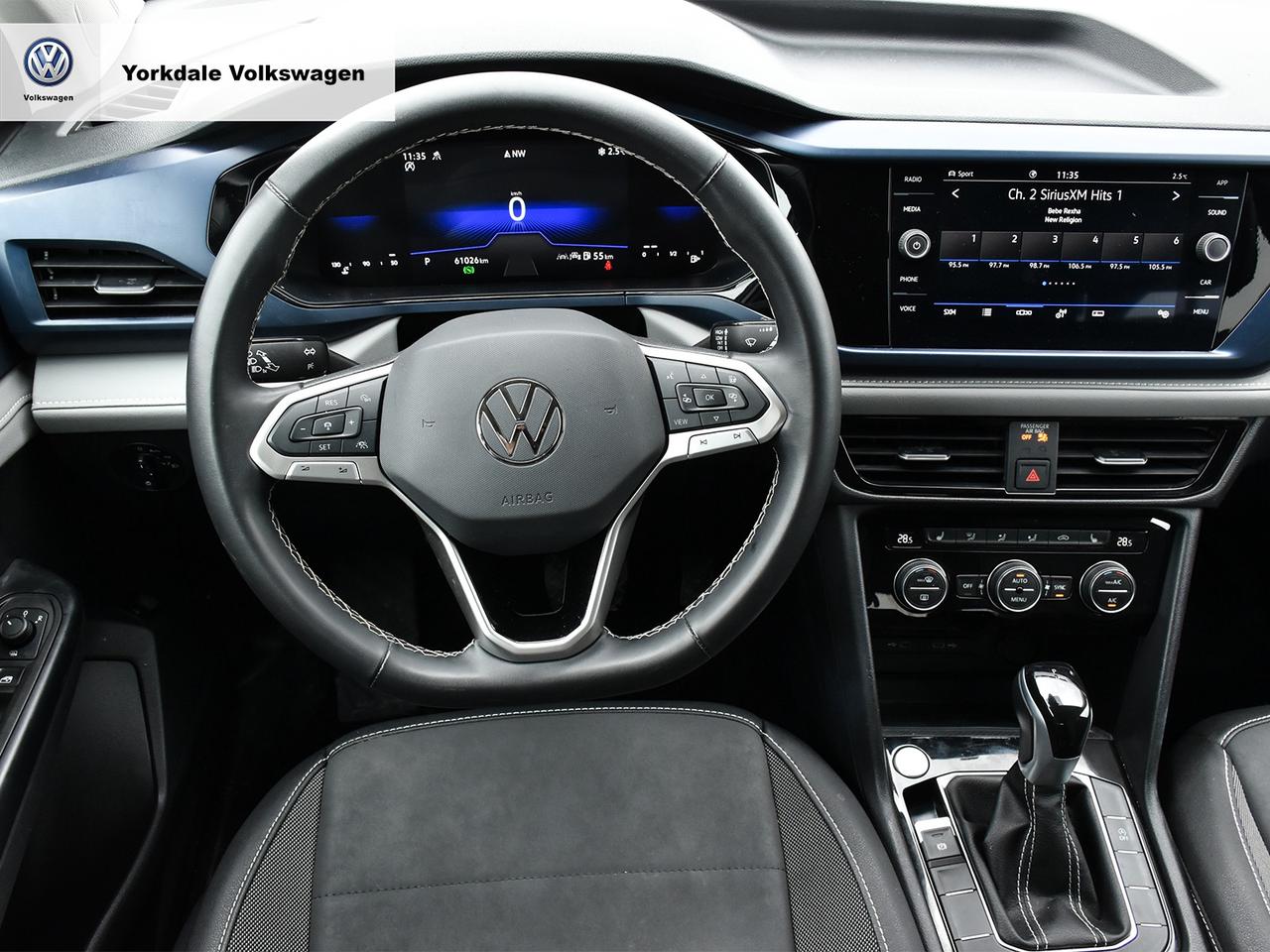 2024 Volkswagen Taos  Photo