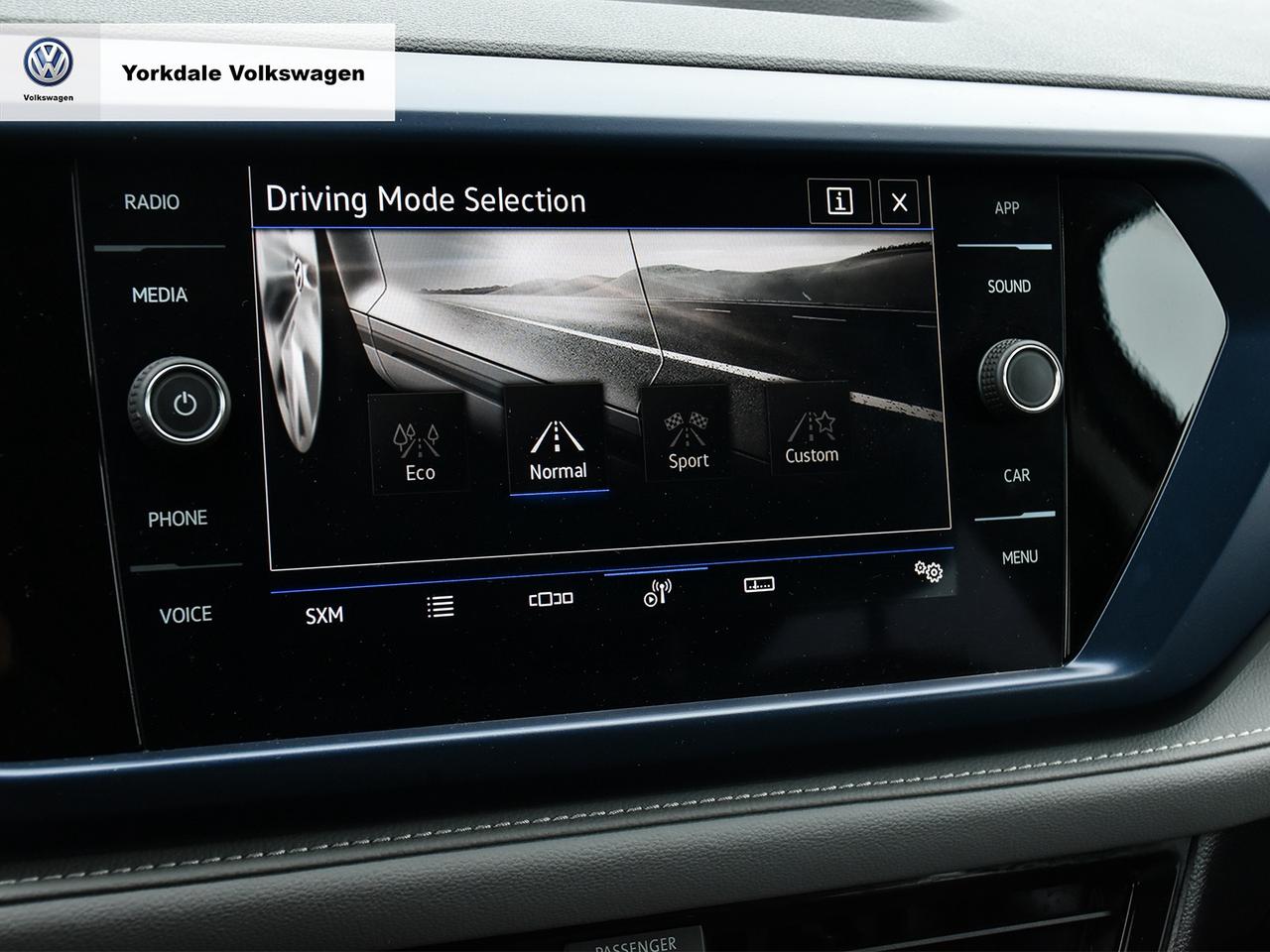 2024 Volkswagen Taos  Photo