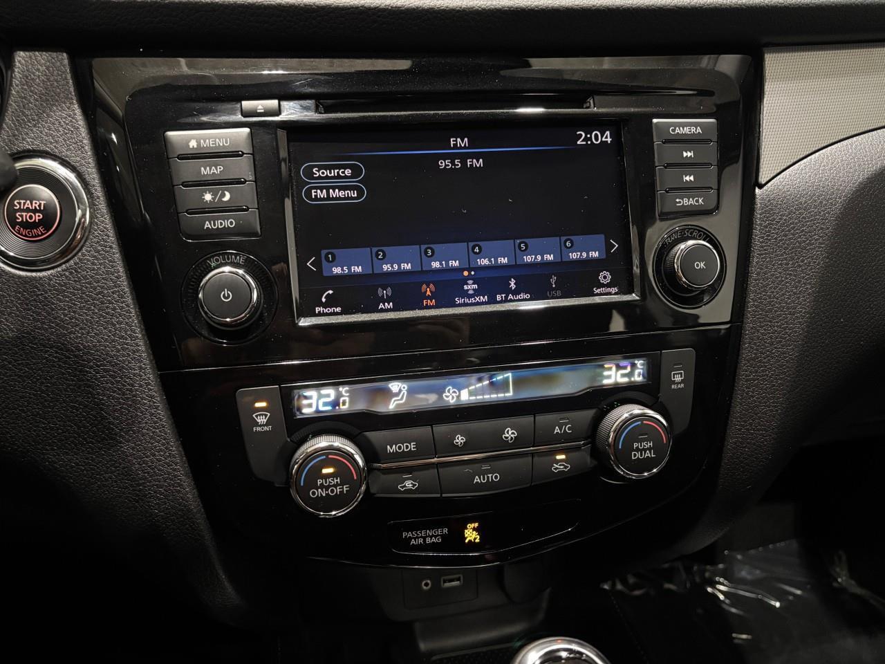 2020 Nissan Qashqai SL Photo