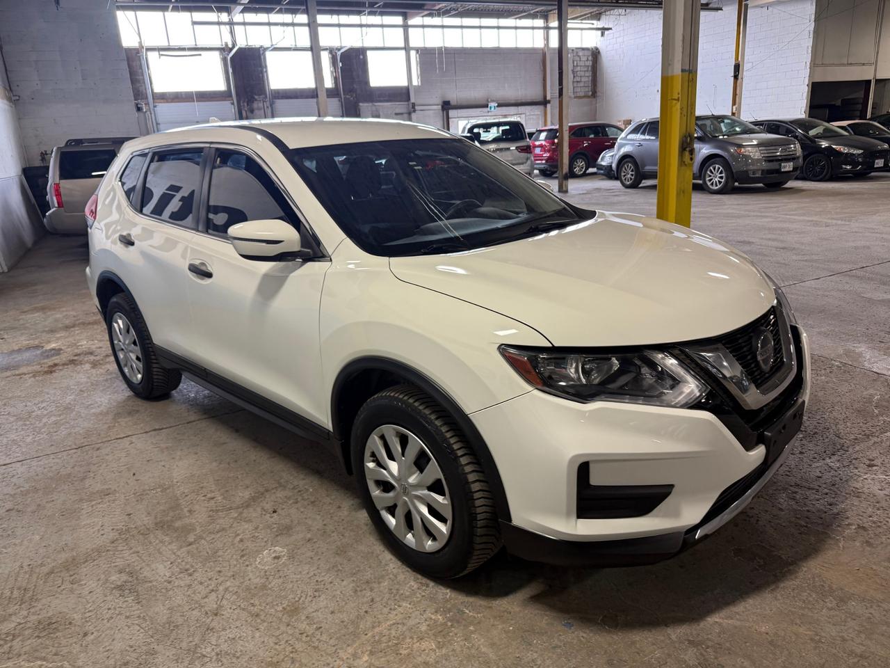 2018 Nissan Rogue S 4dr All-wheel Drive Photo