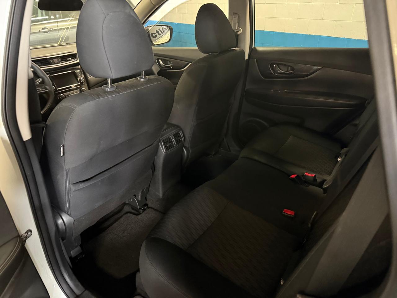 2018 Nissan Rogue S 4dr All-wheel Drive Photo