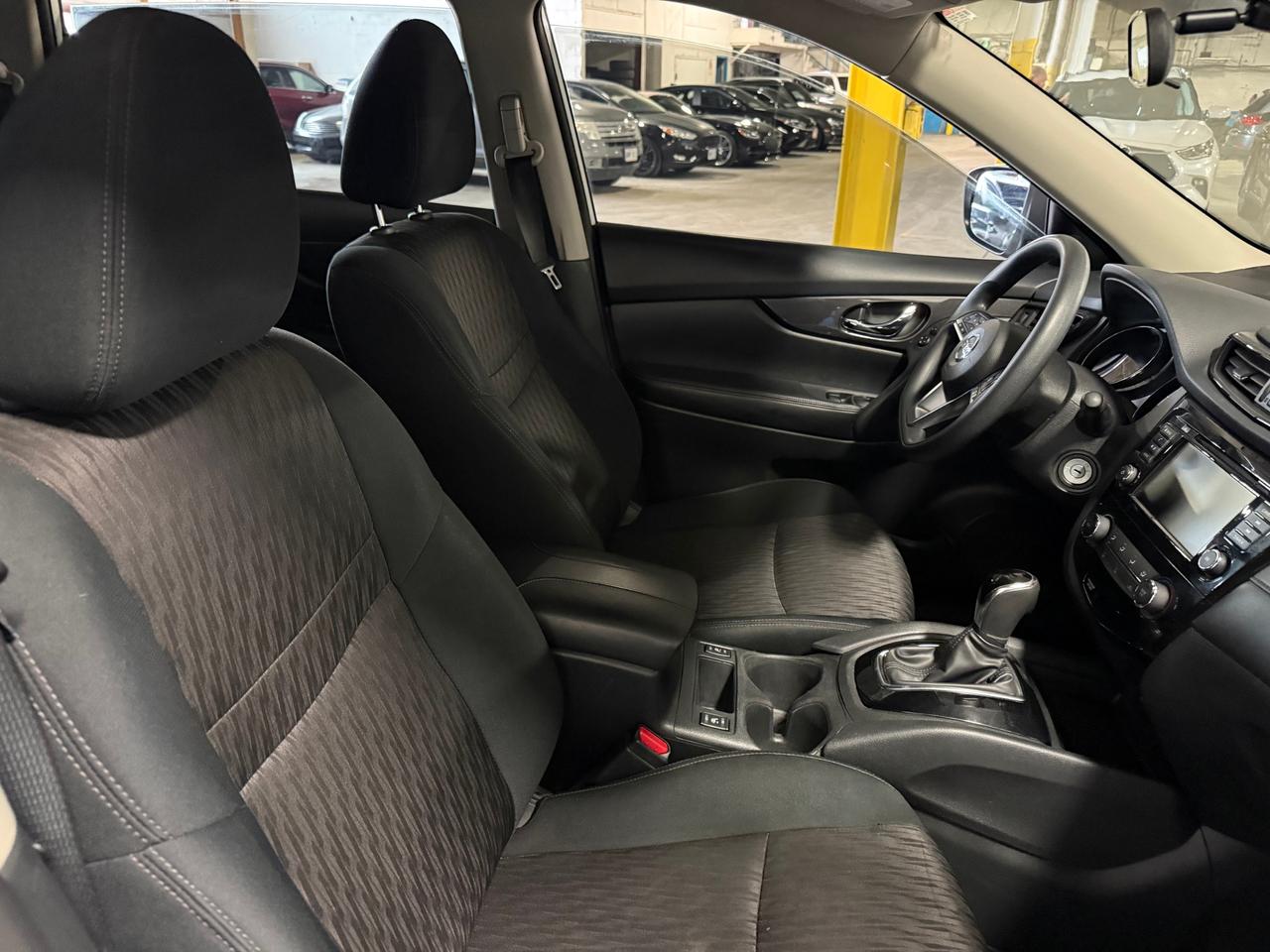 2018 Nissan Rogue S 4dr All-wheel Drive Photo