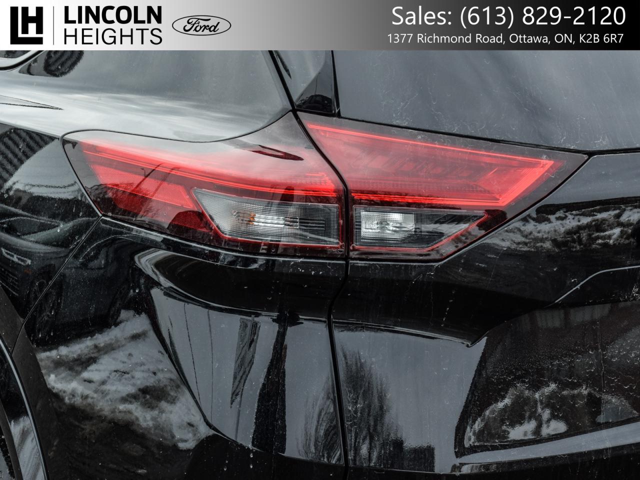 2024 Nissan Rogue Platinum AWD Photo