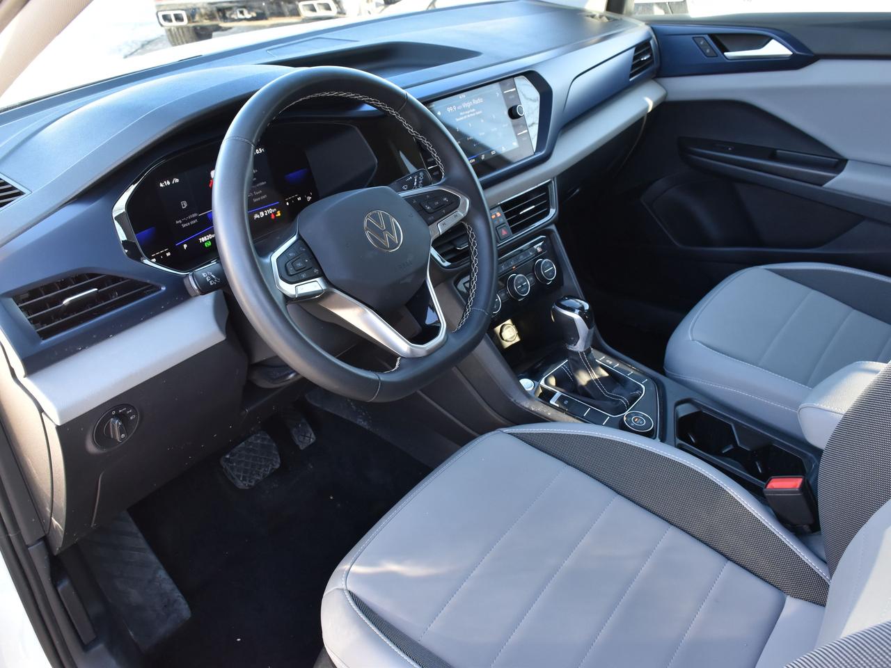 2022 Volkswagen Taos  Photo