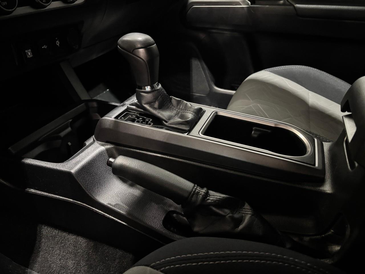 2020 Toyota Tacoma  Photo