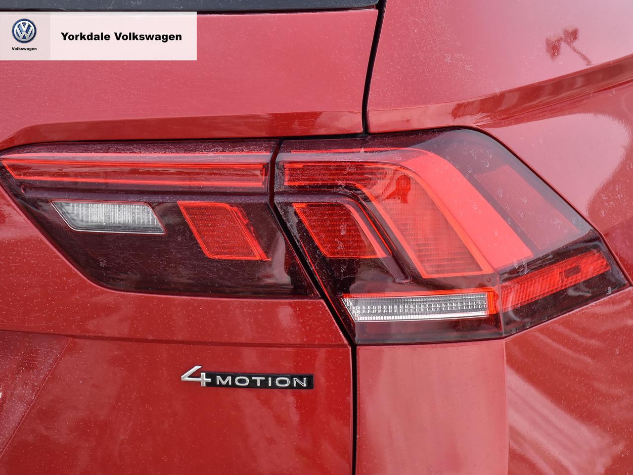 2023 Volkswagen Tiguan 4Motion "LOW KM" Photo