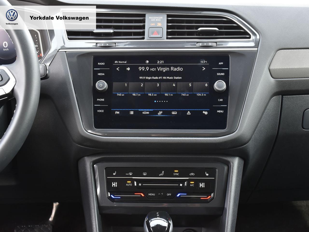 2023 Volkswagen Tiguan 4Motion "LOW KM" Photo