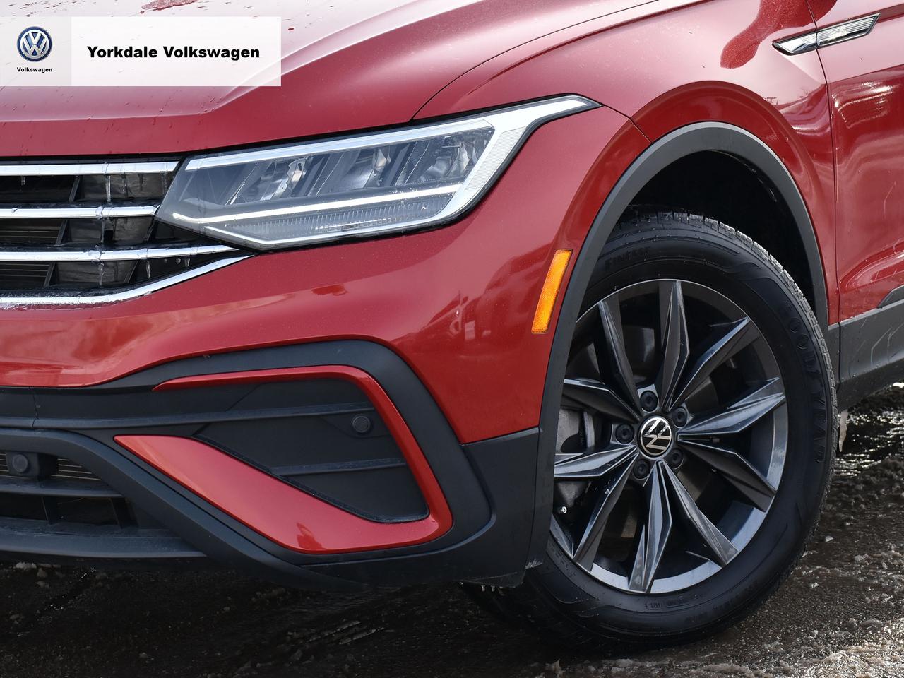 2023 Volkswagen Tiguan 4Motion "LOW KM" Photo