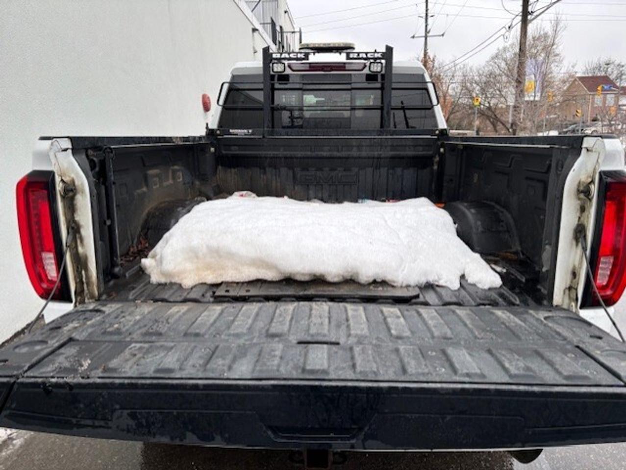 2021 GMC SIERRA 2500HD 4WD SLT **6.6L DURAMAX DIESEL-X 31 OFF ROAD PKG** Photo