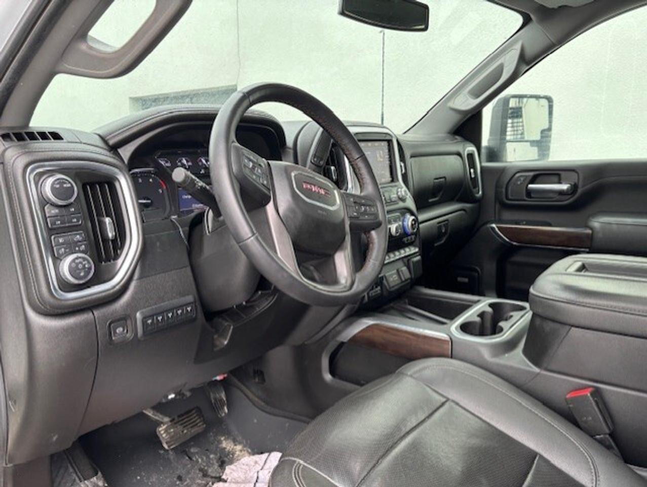 2021 GMC SIERRA 2500HD 4WD SLT **6.6L DURAMAX DIESEL-X 31 OFF ROAD PKG** Photo