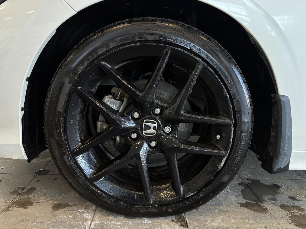 2026 Honda Civic Sedan Hybrid SPORT   ONE OWNER   ALMOST NEW   SUNROOF   LEATHER Photo