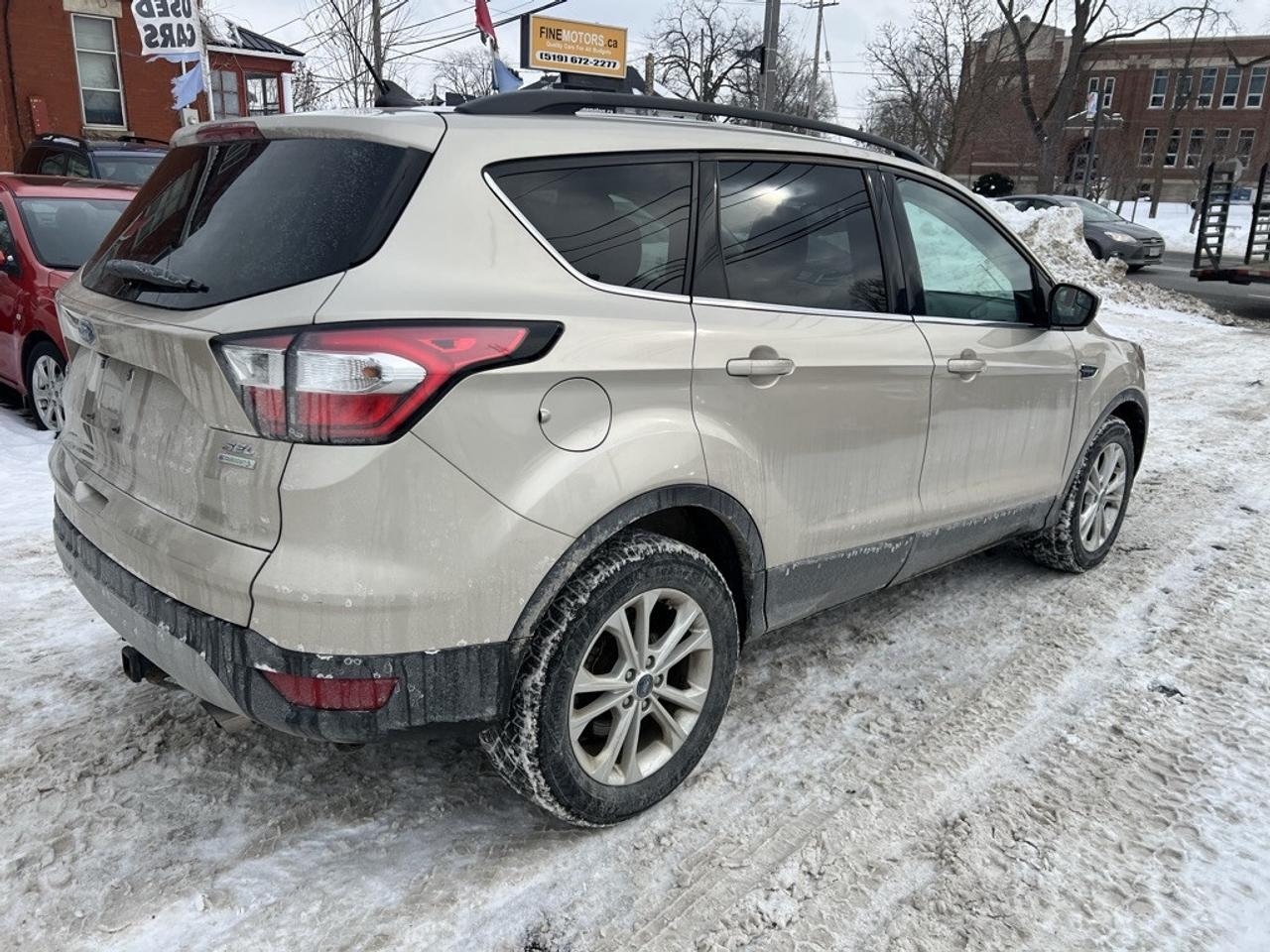 2018 Ford Escape SEL 4dr Front-wheel Drive Automatic Photo4