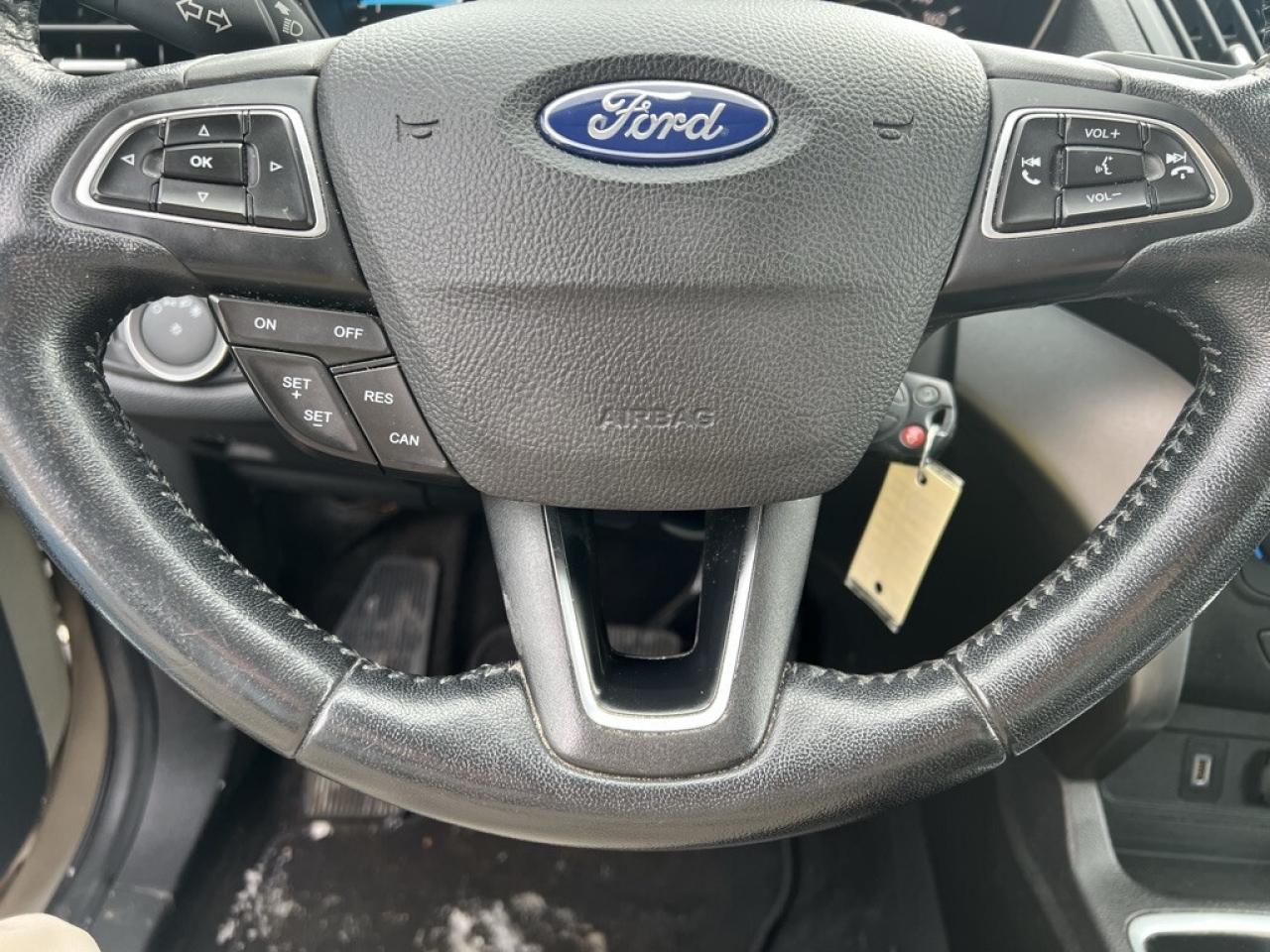 2018 Ford Escape SEL 4dr Front-wheel Drive Automatic Photo