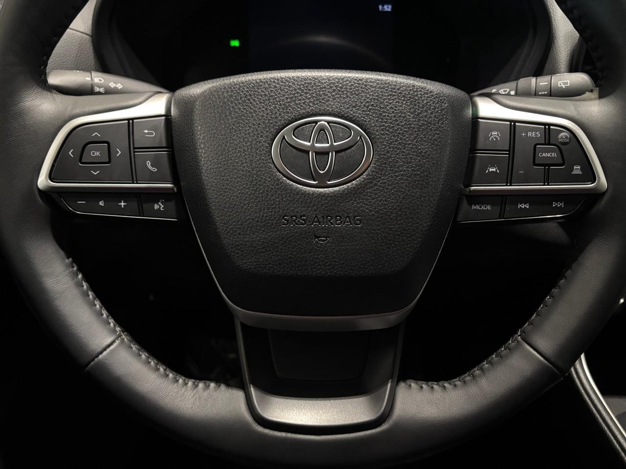 2025 Toyota Grand Highlander XLE Photo