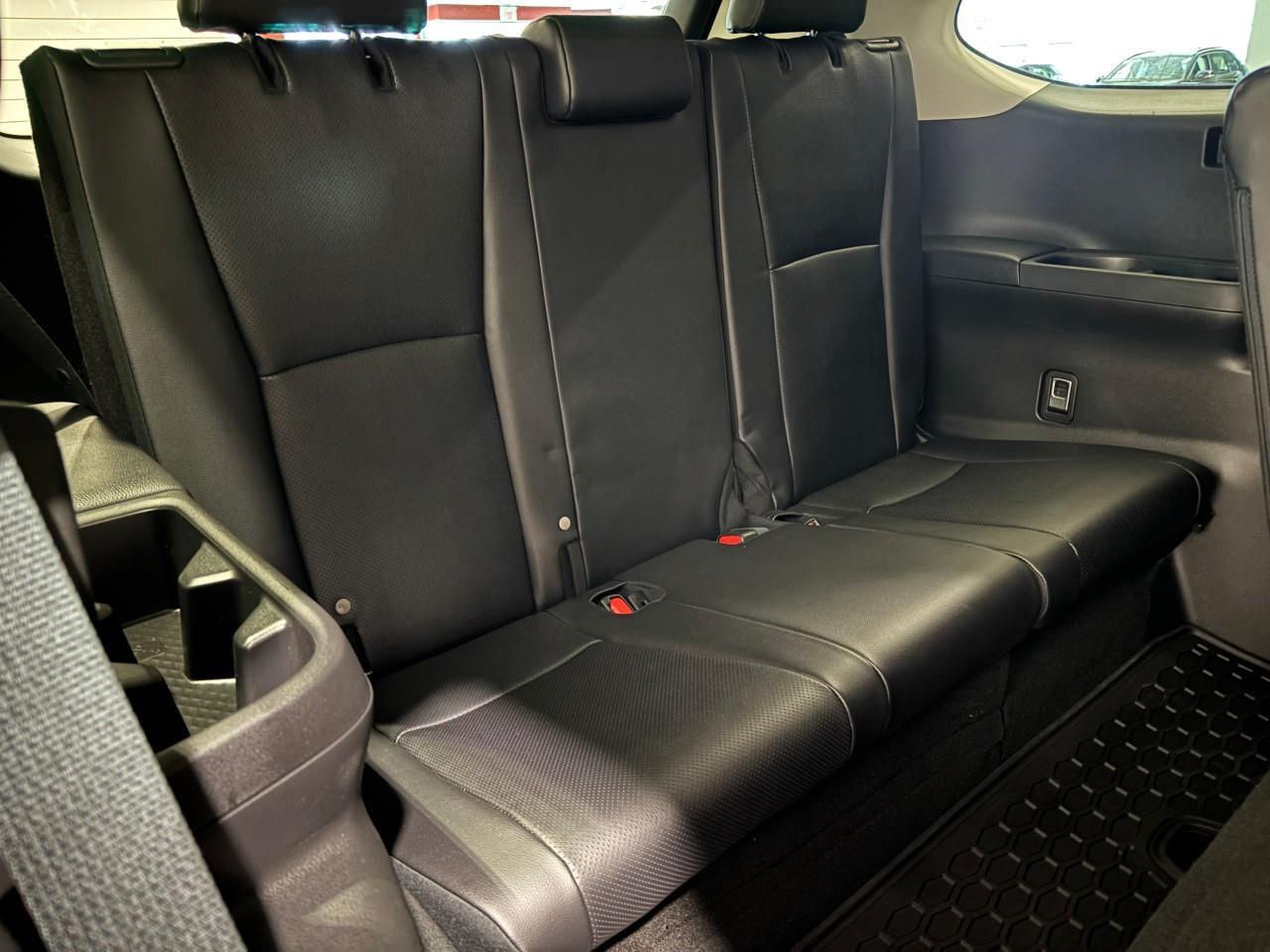 2025 Toyota Grand Highlander XLE Photo