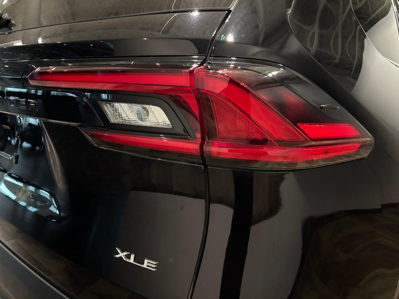 2025 Toyota Grand Highlander XLE Photo