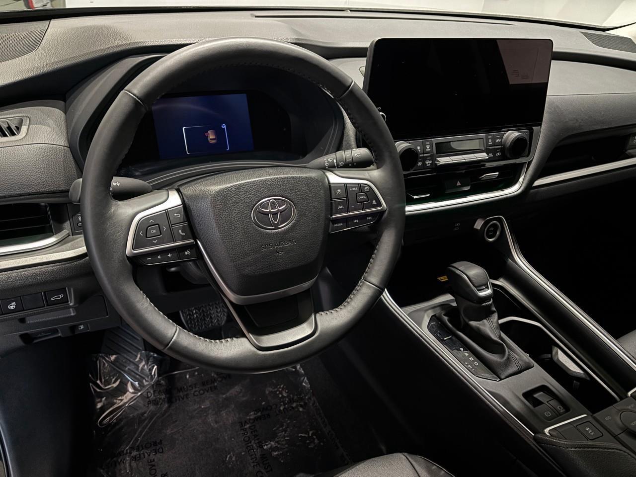 2025 Toyota Grand Highlander XLE Photo