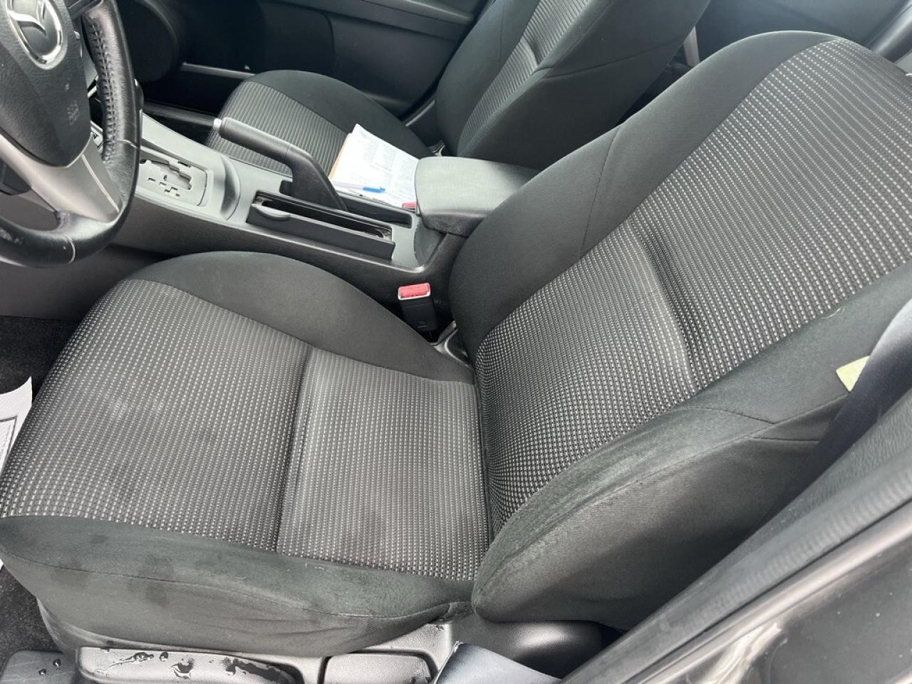 2013 Mazda MAZDA3 4dr Sedan Automatic  GS-SKY Photo