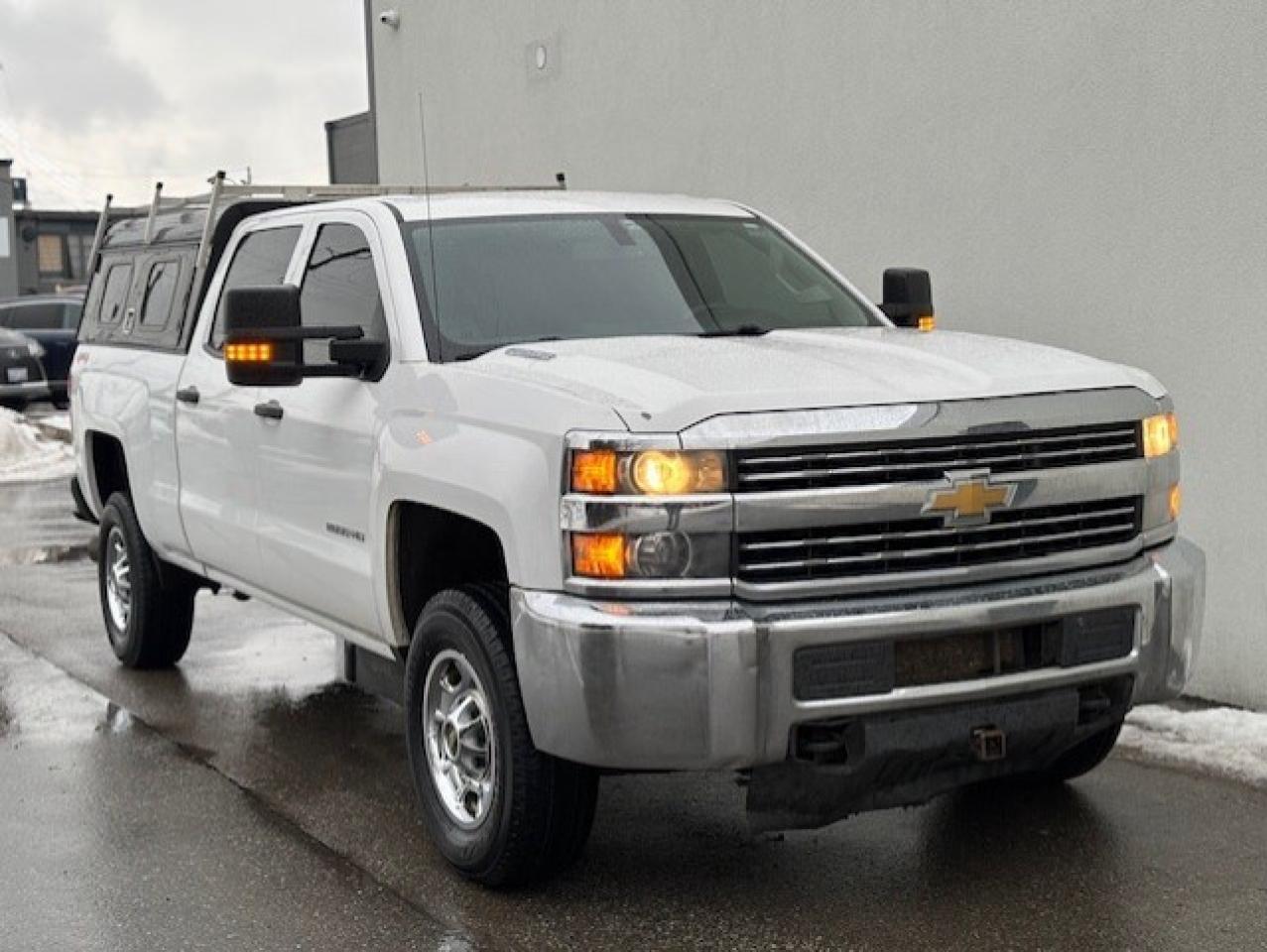 2015 Chevrolet Silverado 2500 4X4 **6.6L DURAMAX DIESEL-CREW CAB-SHORT BOX** Photo