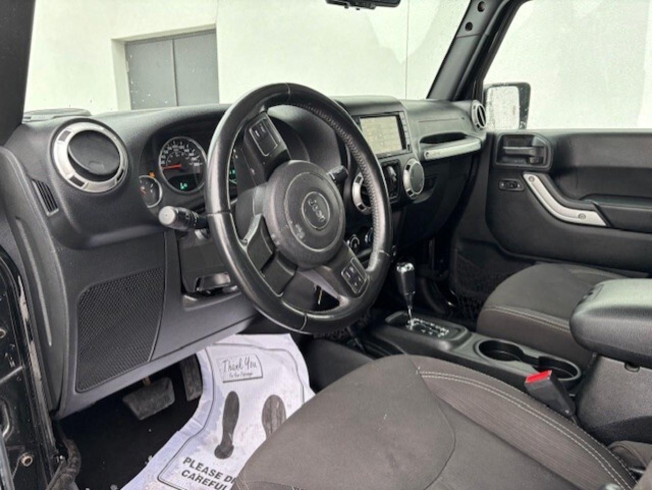 2016 Jeep WRANGLER UNLIMITED SAHARA 4WD AUTOMATIC-2 TOPS-REMOTE START Photo