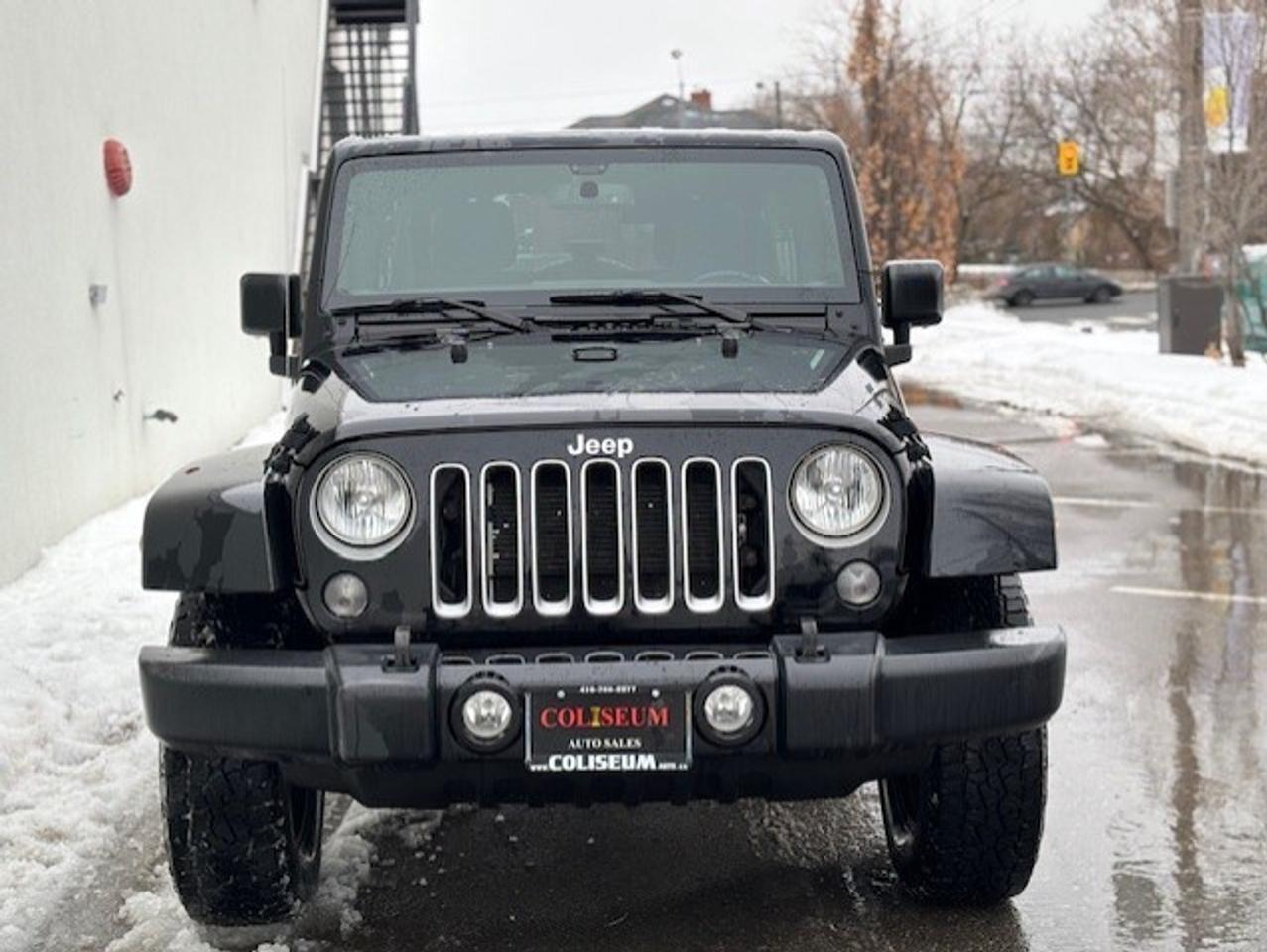 2016 Jeep WRANGLER UNLIMITED SAHARA 4WD AUTOMATIC-2 TOPS-REMOTE START Photo