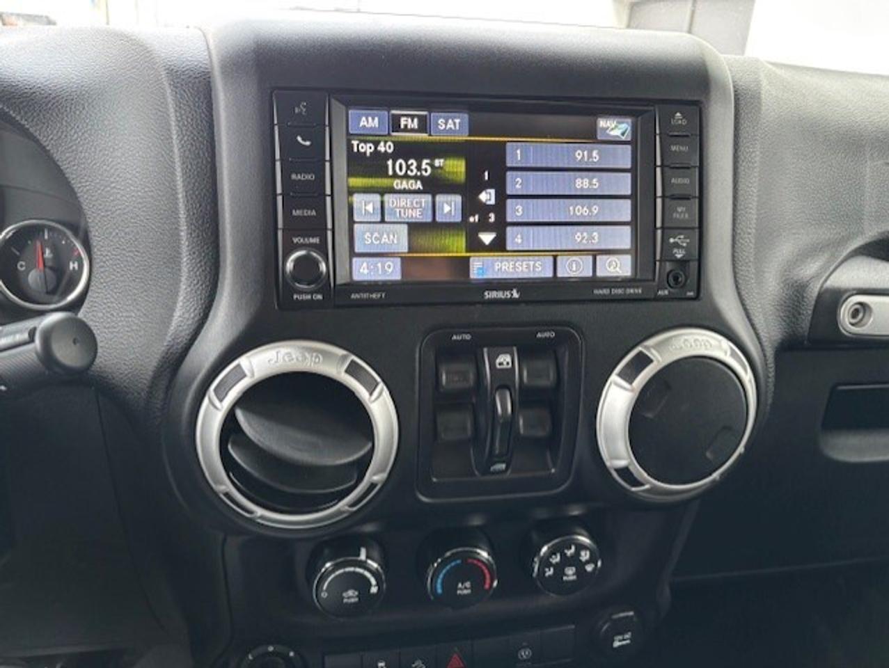 2016 Jeep WRANGLER UNLIMITED SAHARA 4WD AUTOMATIC-2 TOPS-REMOTE START Photo