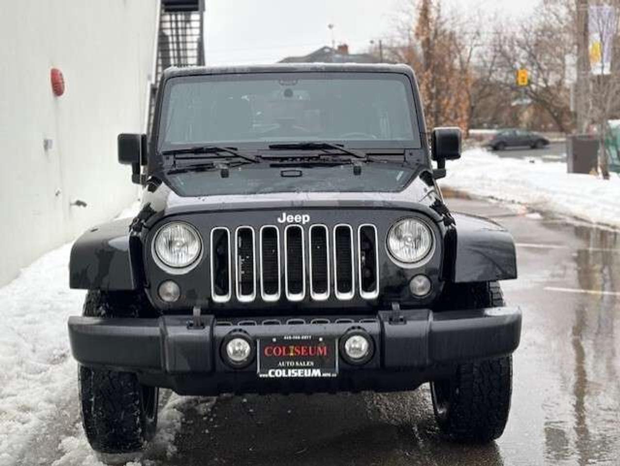 2016 Jeep Wrangler SAHARA 4WD AUTOMATIC-2 TOPS-REMOTE START Photo