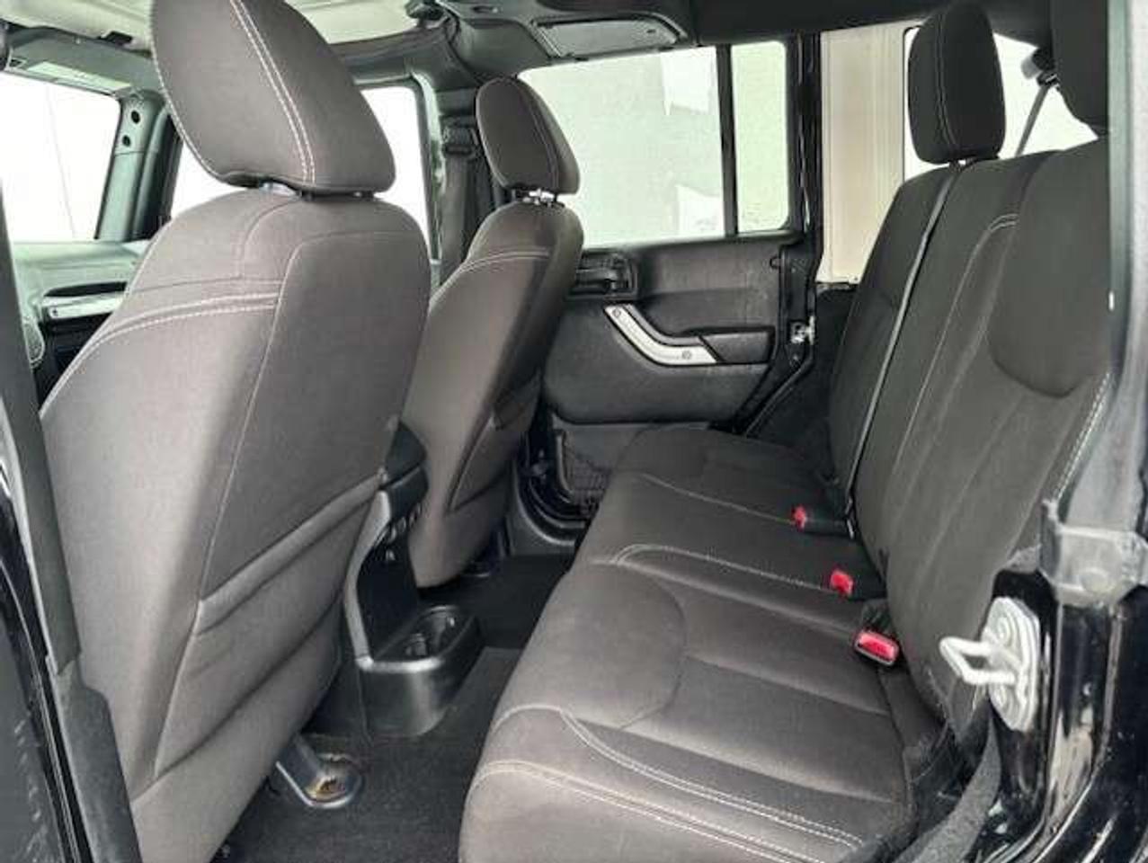 2016 Jeep Wrangler SAHARA 4WD AUTOMATIC-2 TOPS-REMOTE START Photo