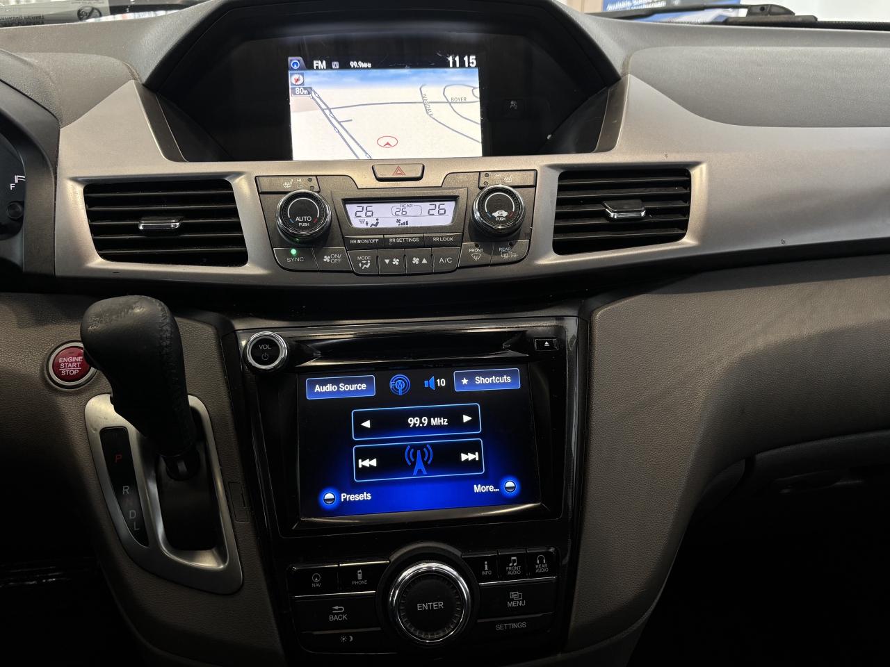 2015 Honda Odyssey TOURING   2 SET RIM/TIRE  SOLD AS-IS   CLEANCARFAX Photo