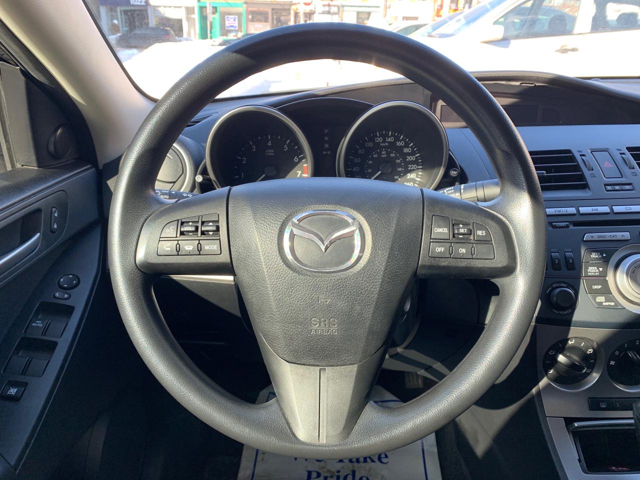 2011 Mazda MAZDA3 4dr Sdn Auto GS Photo