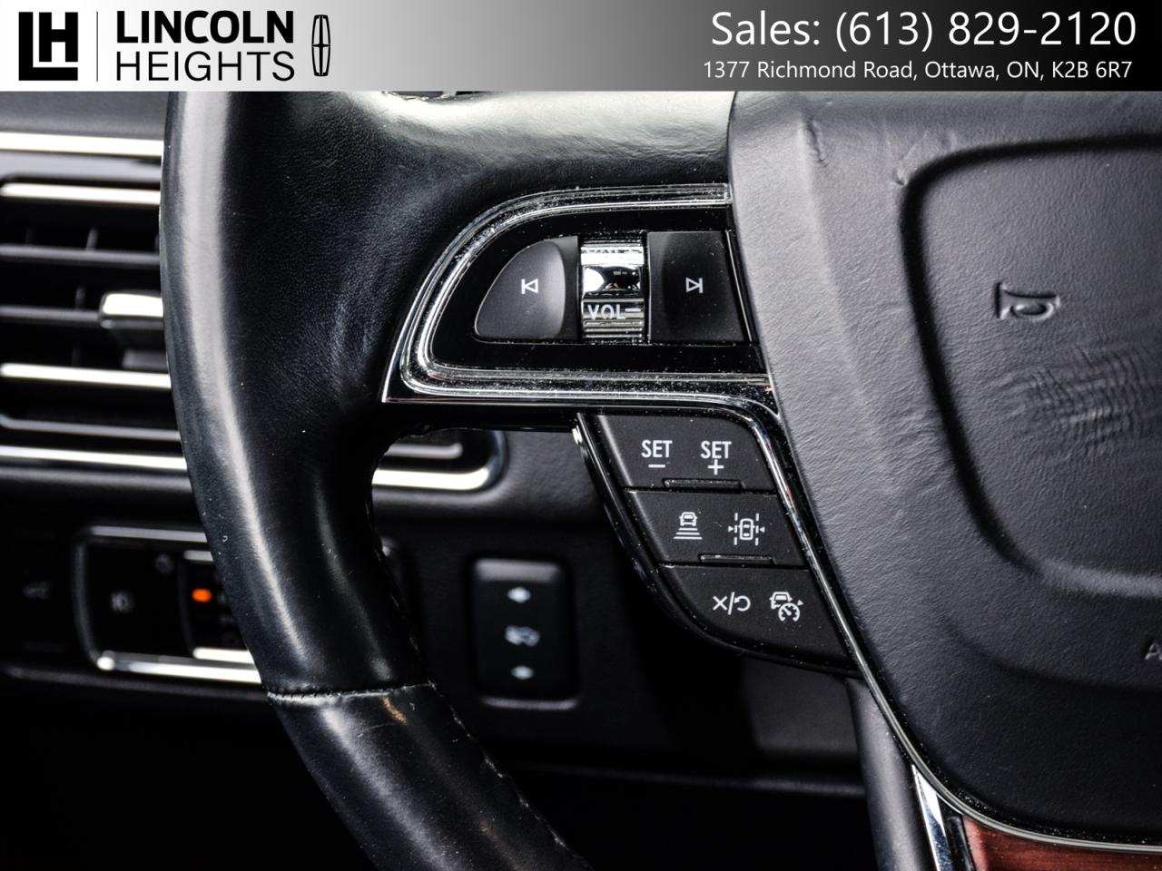 2023 Lincoln Navigator Reserve Photo