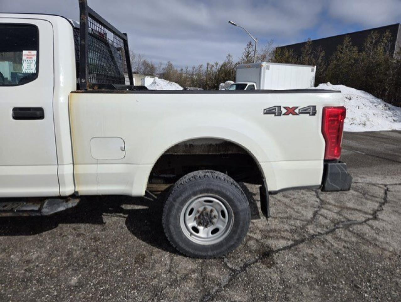 2017 Ford F-250 4WD WESTERN SNOW PLOW-CREW CAB-SHORT BOX-CERTIFIED Photo