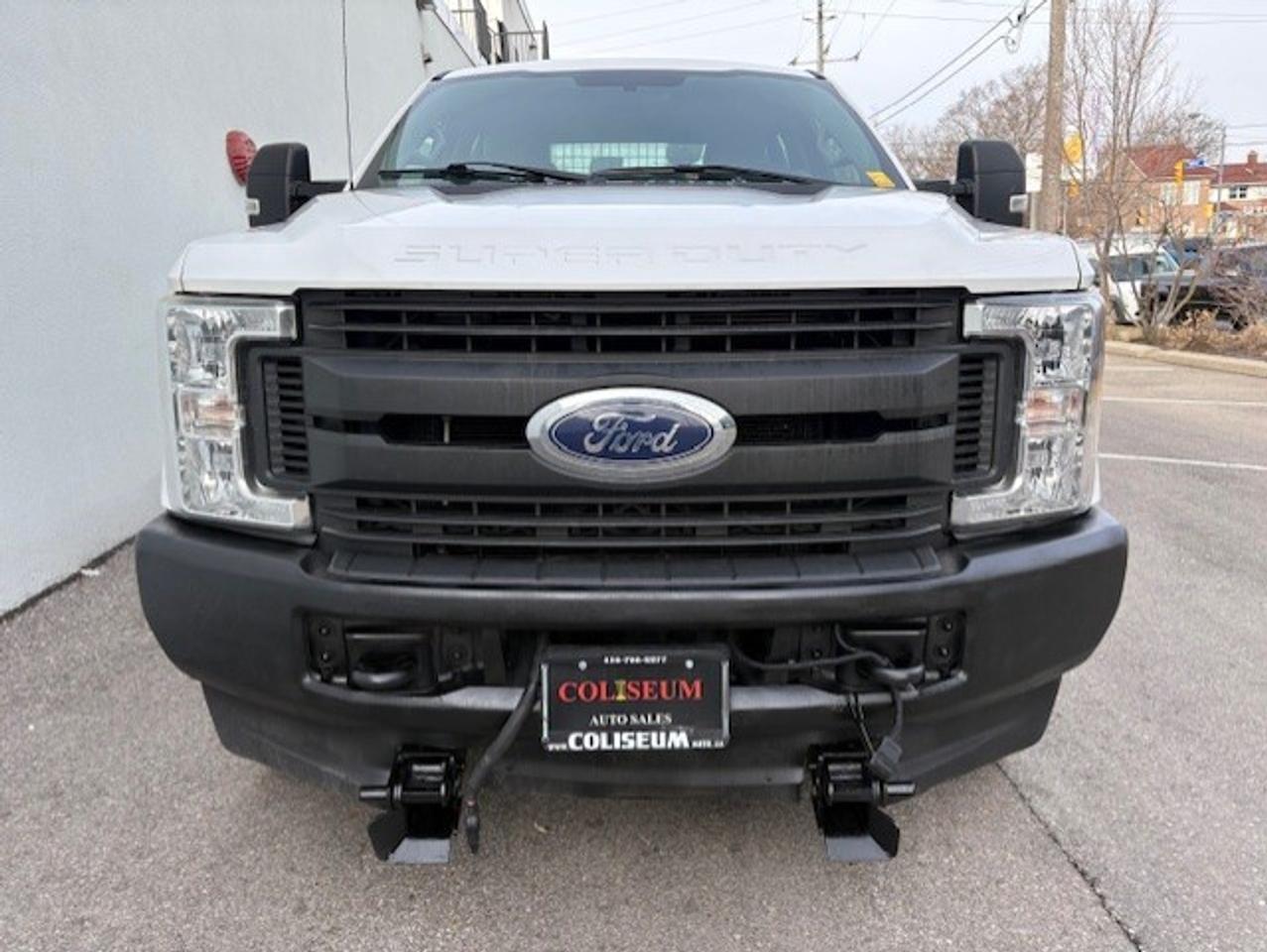 2017 Ford F-250 4WD WESTERN SNOW PLOW-CREW CAB-SHORT BOX-CERTIFIED Photo