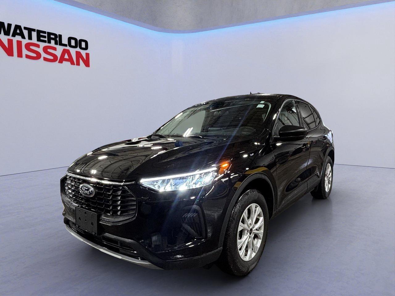 2025 Ford Escape Active Photo